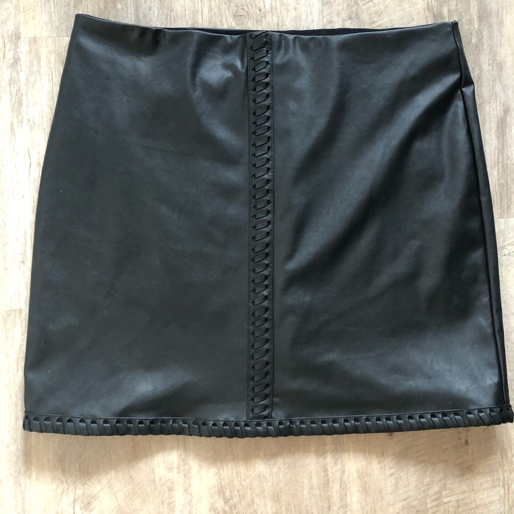Black stitched Skirt